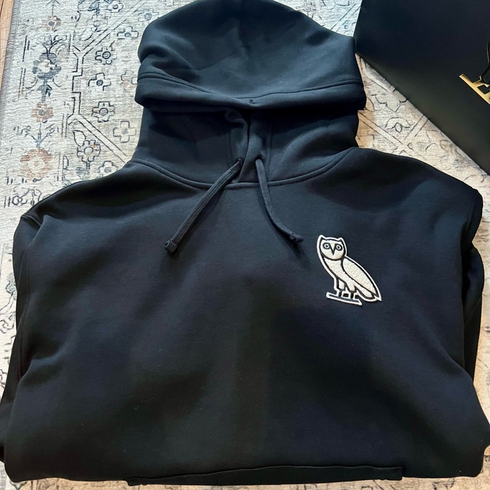October’s Very Own (OVO) Medium Black Hoodie Brand New with Tags